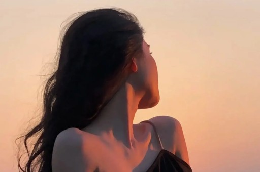 杭天琪的感爱情：分手后被国外男友骗走3000万54岁时又传出绯闻